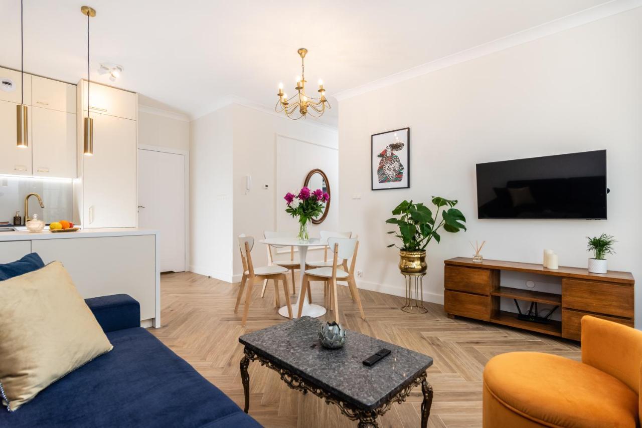 Atrium - Old Town Luxury Apartments By Upstairs Krakau Exterior foto